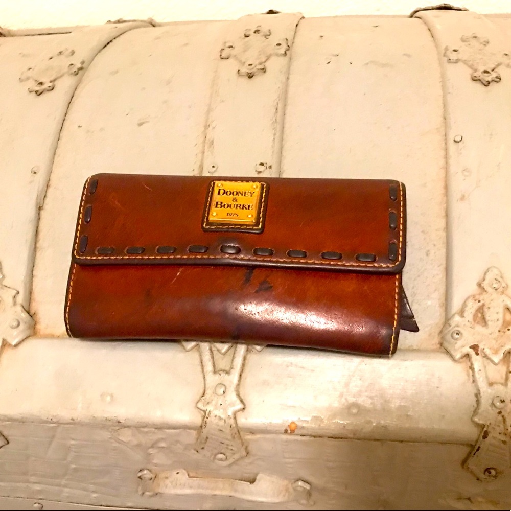 Genuine leather Dooney & Bourke wallet
